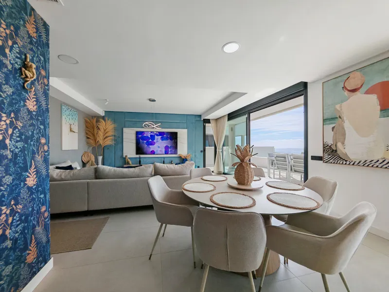 REDUCED TO 1.295.000 € - PREVIOUS PRICE 1.400.000 €  Duplex Penthouse for sale in Los Altos de los Monteros, Marbella with 3 bedrooms, 3 bathrooms, 2 en suite bathrooms and with orientation south, with communal swimming pool, private garage (2 parking spa