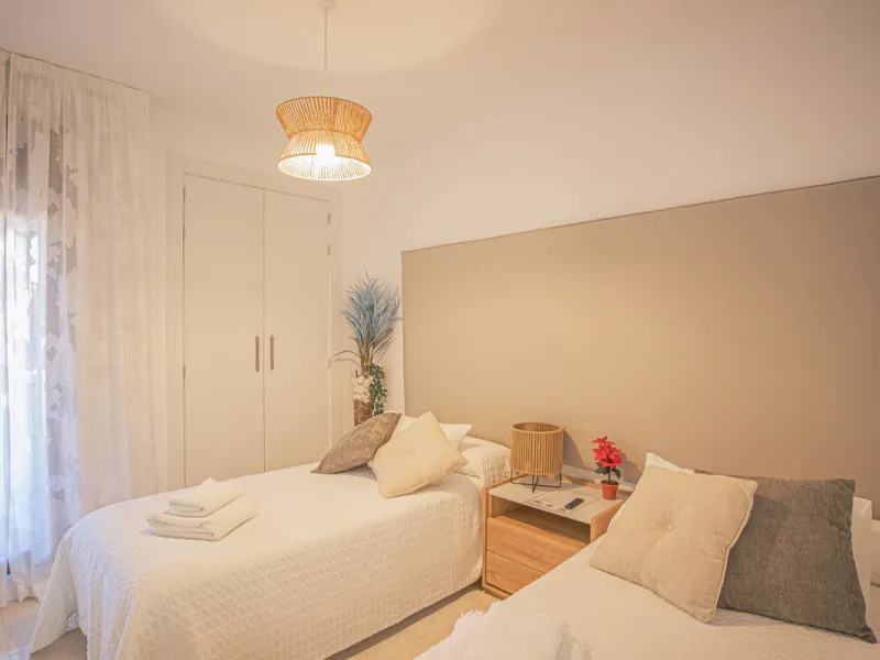 Renovated apartments with 3 bedrooms, living room, kitchen, two terraces, with all amenities in Las Salinas. The apartments are located 200 meters from the beach, 8 km from Estepona, 18 km from Marbella and 34 km from Ronda. It offers 2 shared outdoor poo