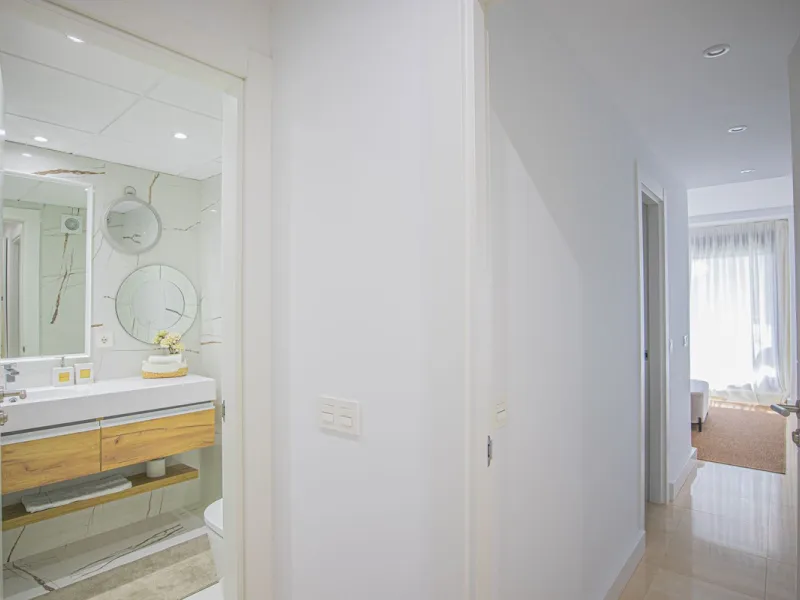 Renovated apartments with 3 bedrooms, living room, kitchen, two terraces, with all amenities in Las Salinas. The apartments are located 200 meters from the beach, 8 km from Estepona, 18 km from Marbella and 34 km from Ronda. It offers 2 shared outdoor poo