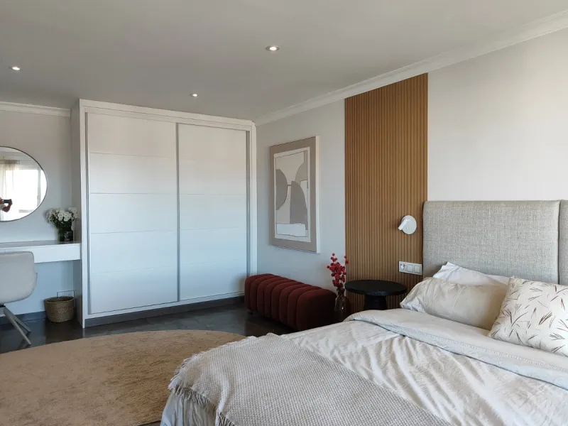 Apartment - Middle Floor Apartment в продаже в Fuengirola, Málaga. В доме 4 спален и 4 ванных комнат. Площадь дома 190 м²
