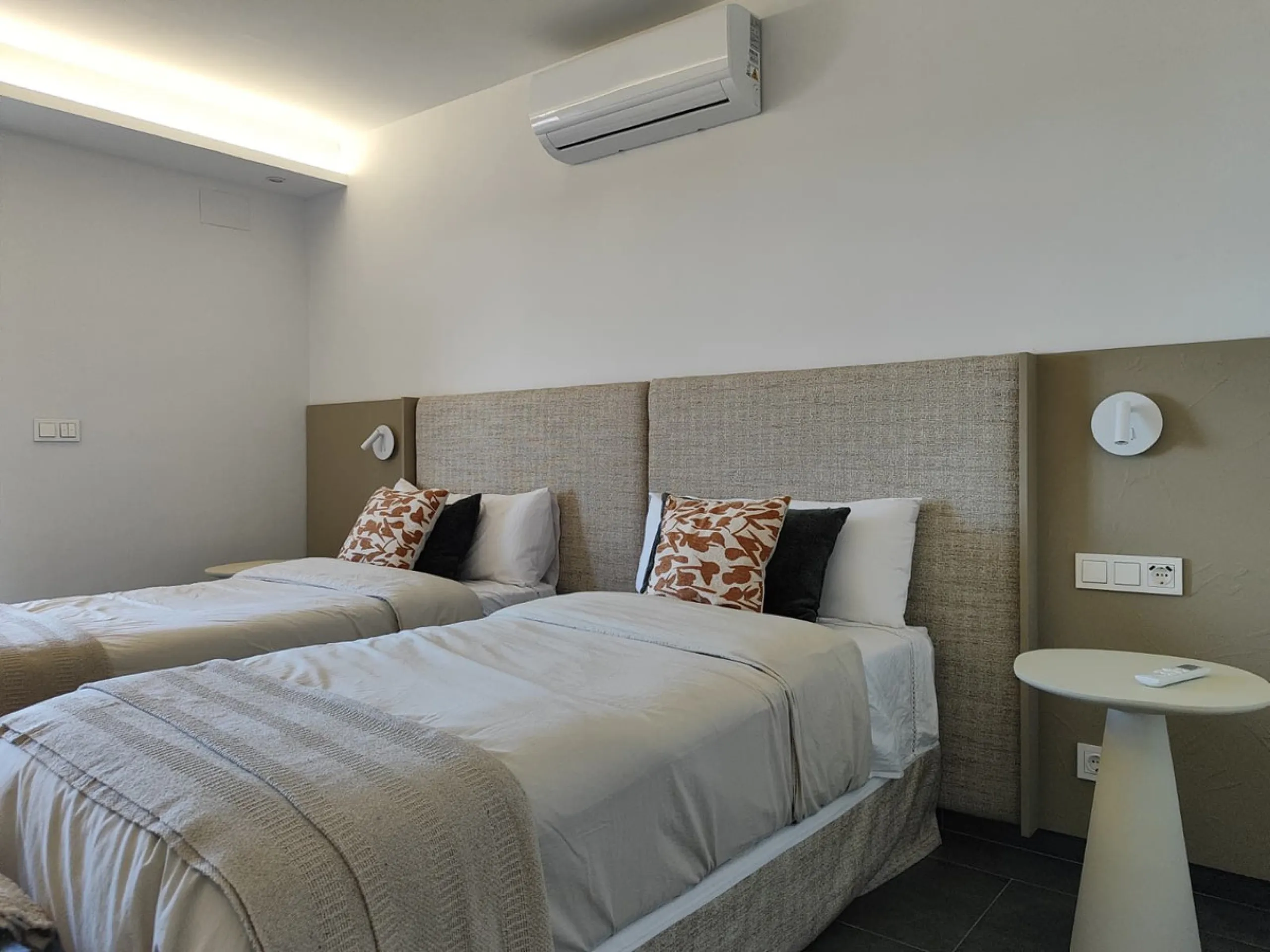 Apartment - Middle Floor Apartment в продаже в Fuengirola, Málaga. В доме 4 спален и 4 ванных комнат. Площадь дома 190 м²