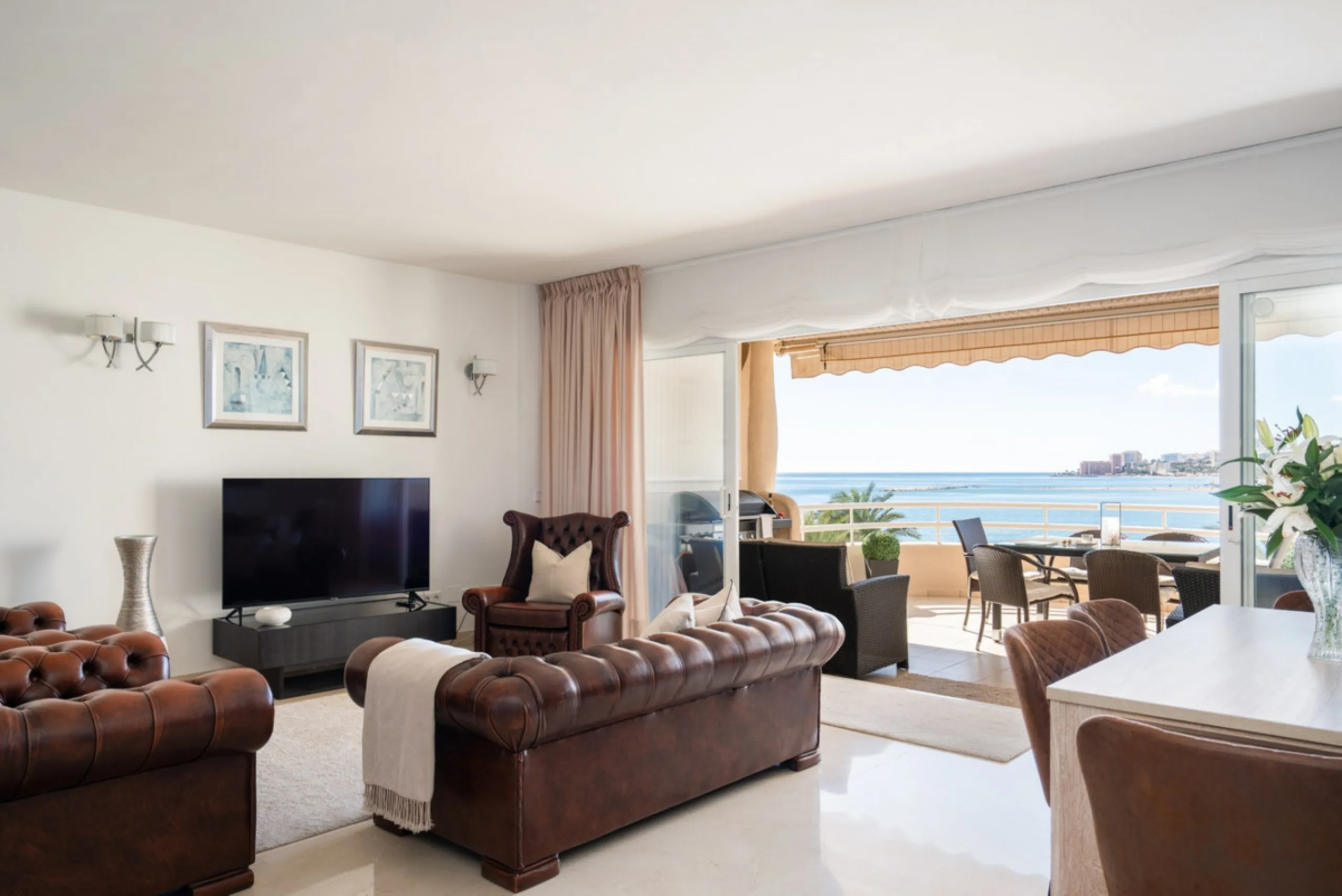 Apartment - Penthouse Duplex в продаже в Benalmadena, Málaga. В доме 3 спален и 3 ванных комнат. Площадь дома 181 м²