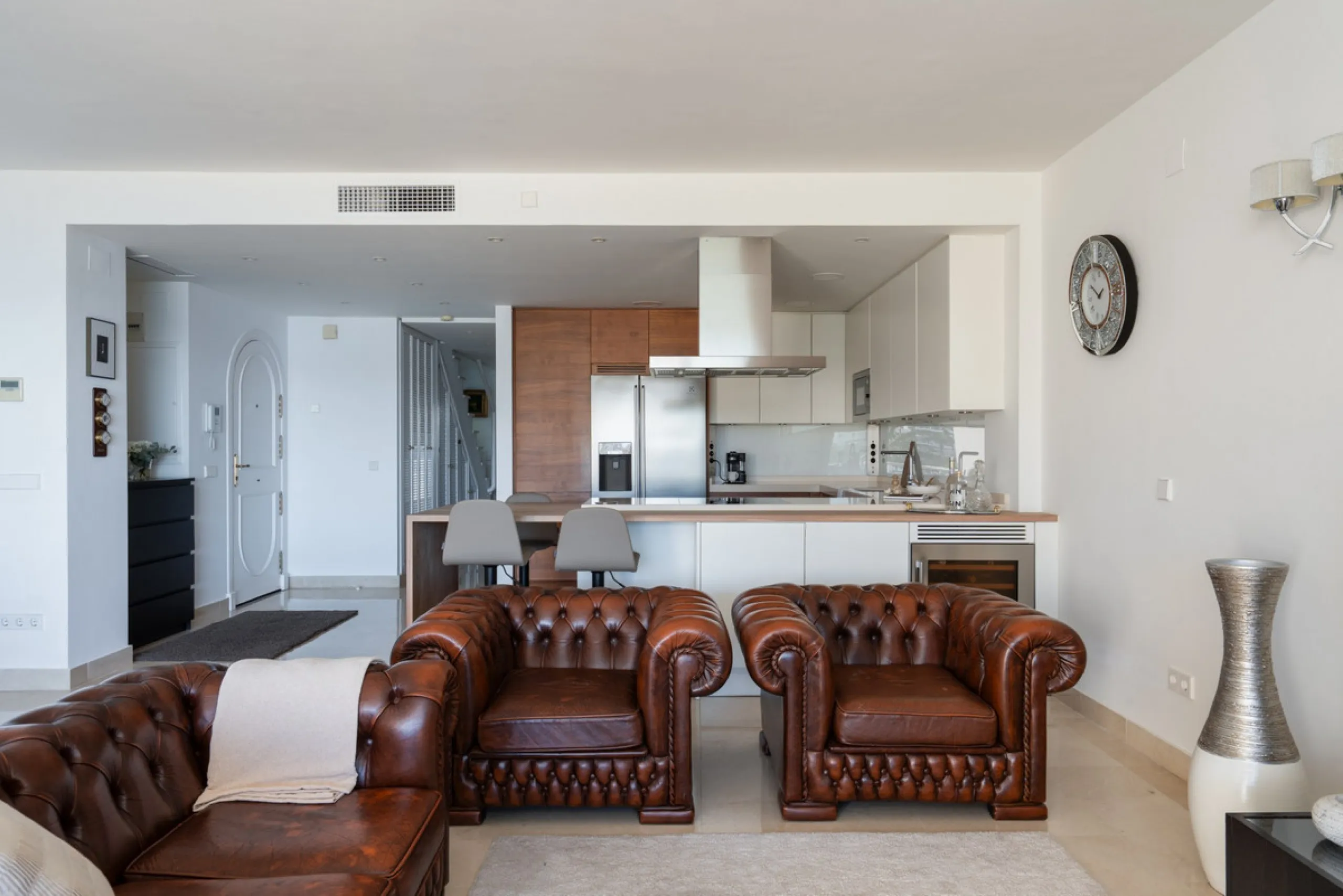 Apartment - Penthouse Duplex в продаже в Benalmadena, Málaga. В доме 3 спален и 3 ванных комнат. Площадь дома 181 м²