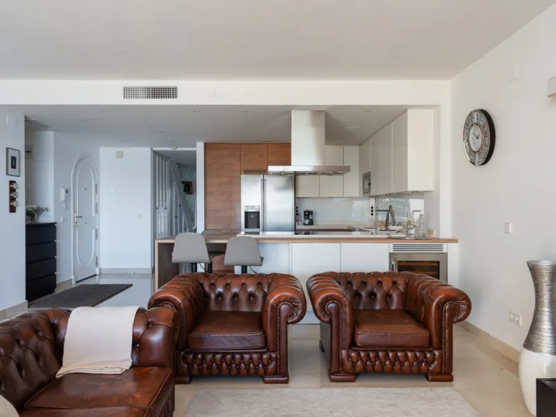 Apartment - Penthouse Duplex в продаже в Benalmadena, Málaga. В доме 3 спален и 3 ванных комнат. Площадь дома 181 м²