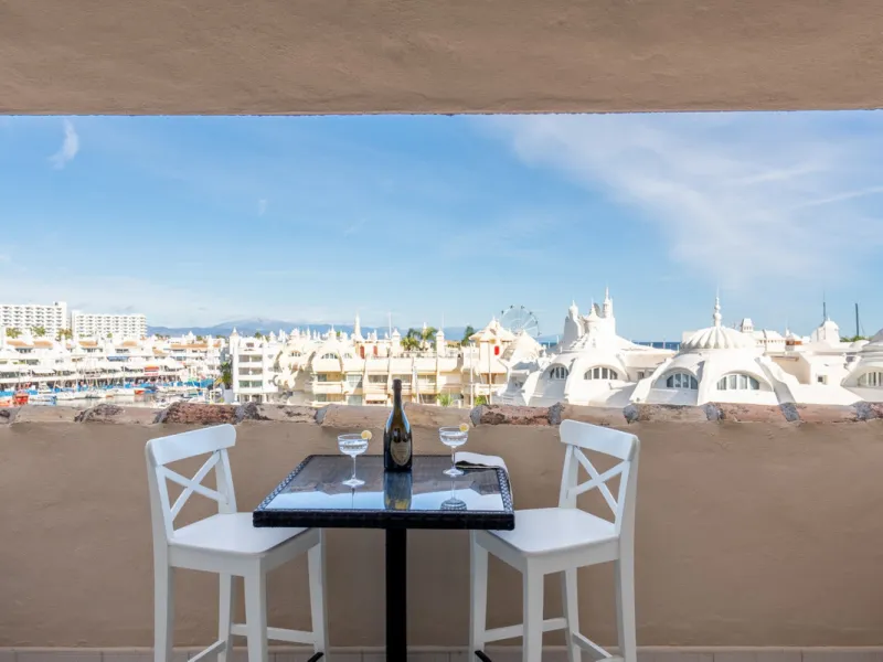 Apartment - Penthouse Duplex в продаже в Benalmadena, Málaga. В доме 3 спален и 3 ванных комнат. Площадь дома 181 м²