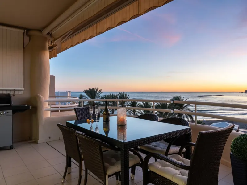 Apartment - Penthouse Duplex в продаже в Benalmadena, Málaga. В доме 3 спален и 3 ванных комнат. Площадь дома 181 м²
