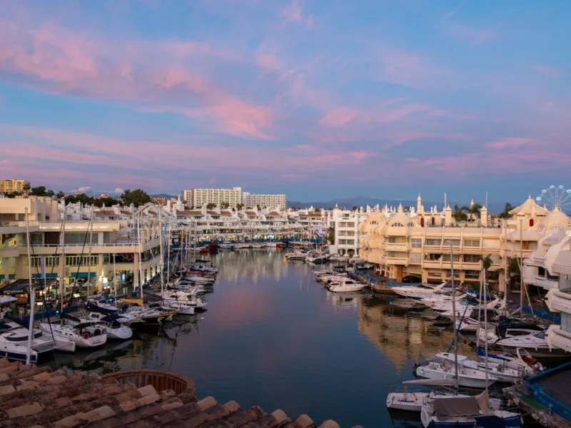 Apartment - Penthouse Duplex в продаже в Benalmadena, Málaga. В доме 3 спален и 3 ванных комнат. Площадь дома 181 м²