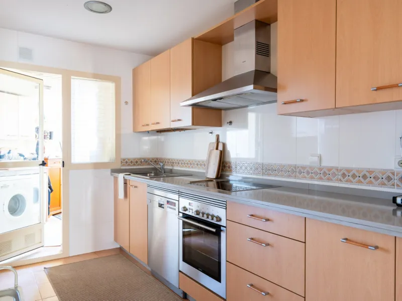 Apartment - Middle Floor Apartment в продаже в Mijas, Málaga. В доме 2 спален и 2 ванных комнат. Площадь дома 137 м²