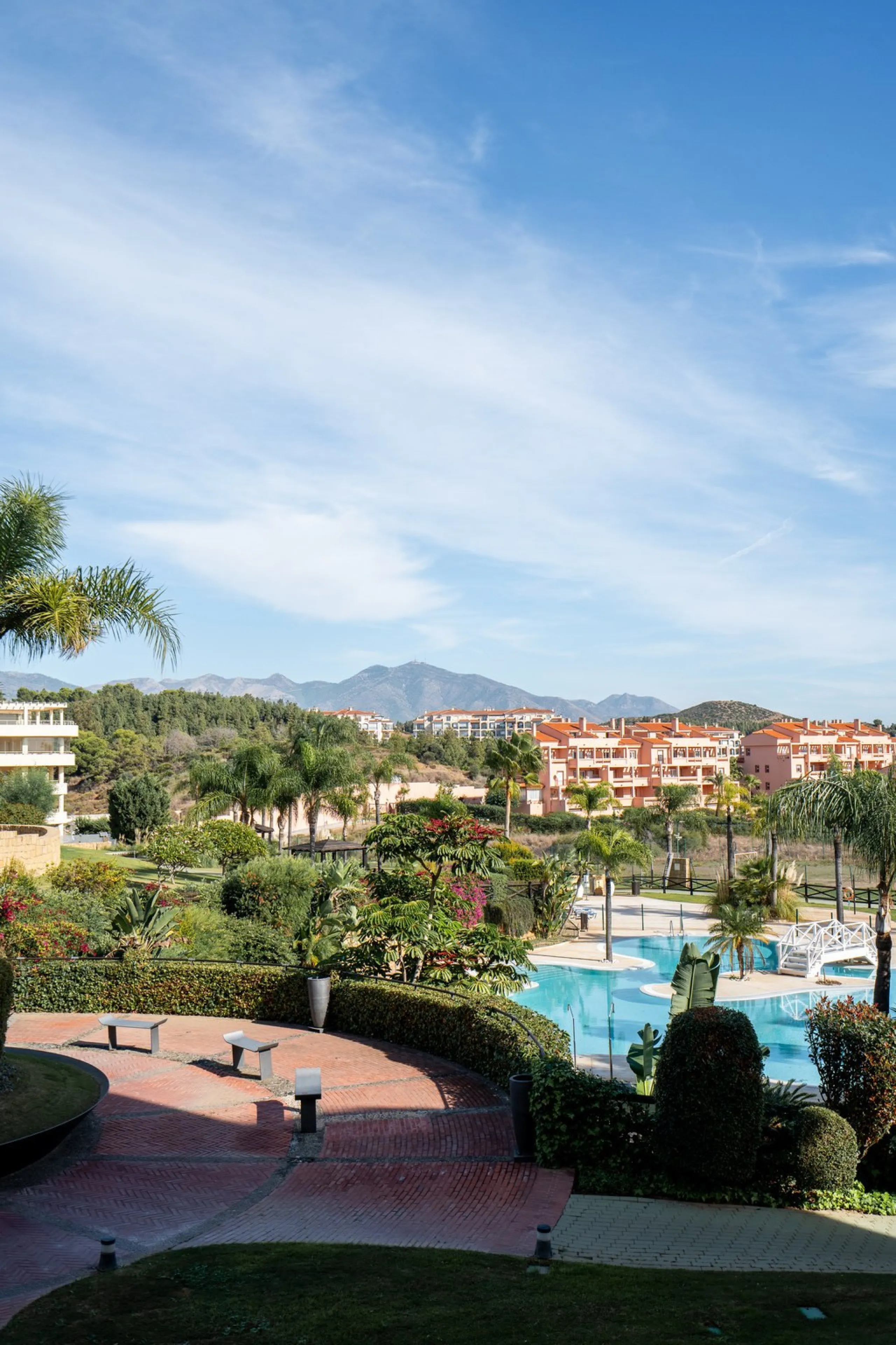 Apartment - Middle Floor Apartment в продаже в Mijas, Málaga. В доме 2 спален и 2 ванных комнат. Площадь дома 137 м²