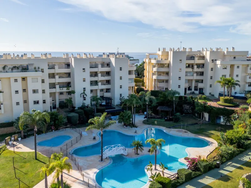Apartment - Middle Floor Apartment в продаже в Mijas, Málaga. В доме 2 спален и 2 ванных комнат. Площадь дома 137 м²