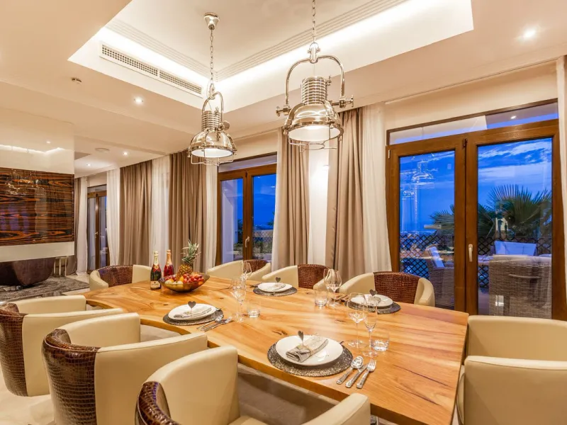 Stunning Villa with Sea & Mountain Views in Benahavís Hills & Country Club – Private Pool &