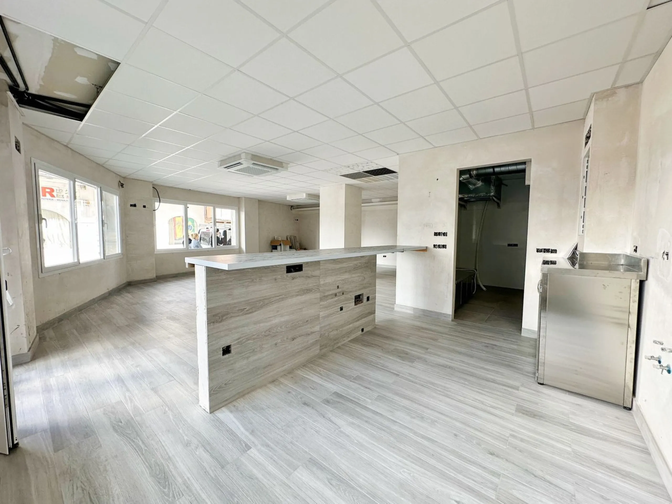 Commercial - Bar в продаже в Marbella, Málaga. Площадь дома 173 м²