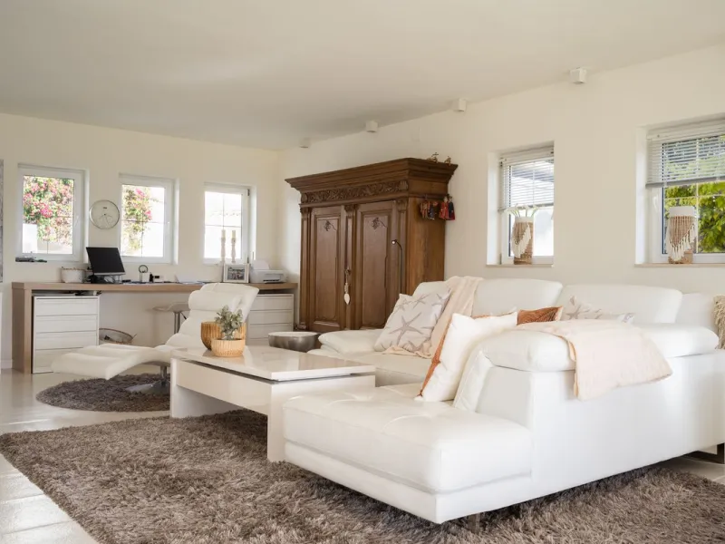 House - Detached Villa в продаже в Mijas, Málaga. В доме 5 спален и 5 ванных комнат. Площадь дома 424 м². Площадь участка 832 м²