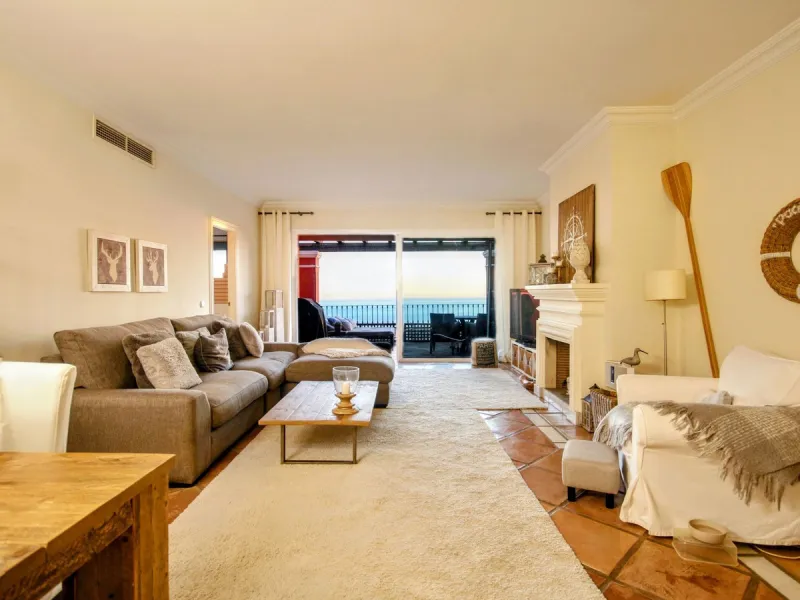 Discover Your Dream Coastal Retreat in Balcones de La Mairena, Elvira, Marbella