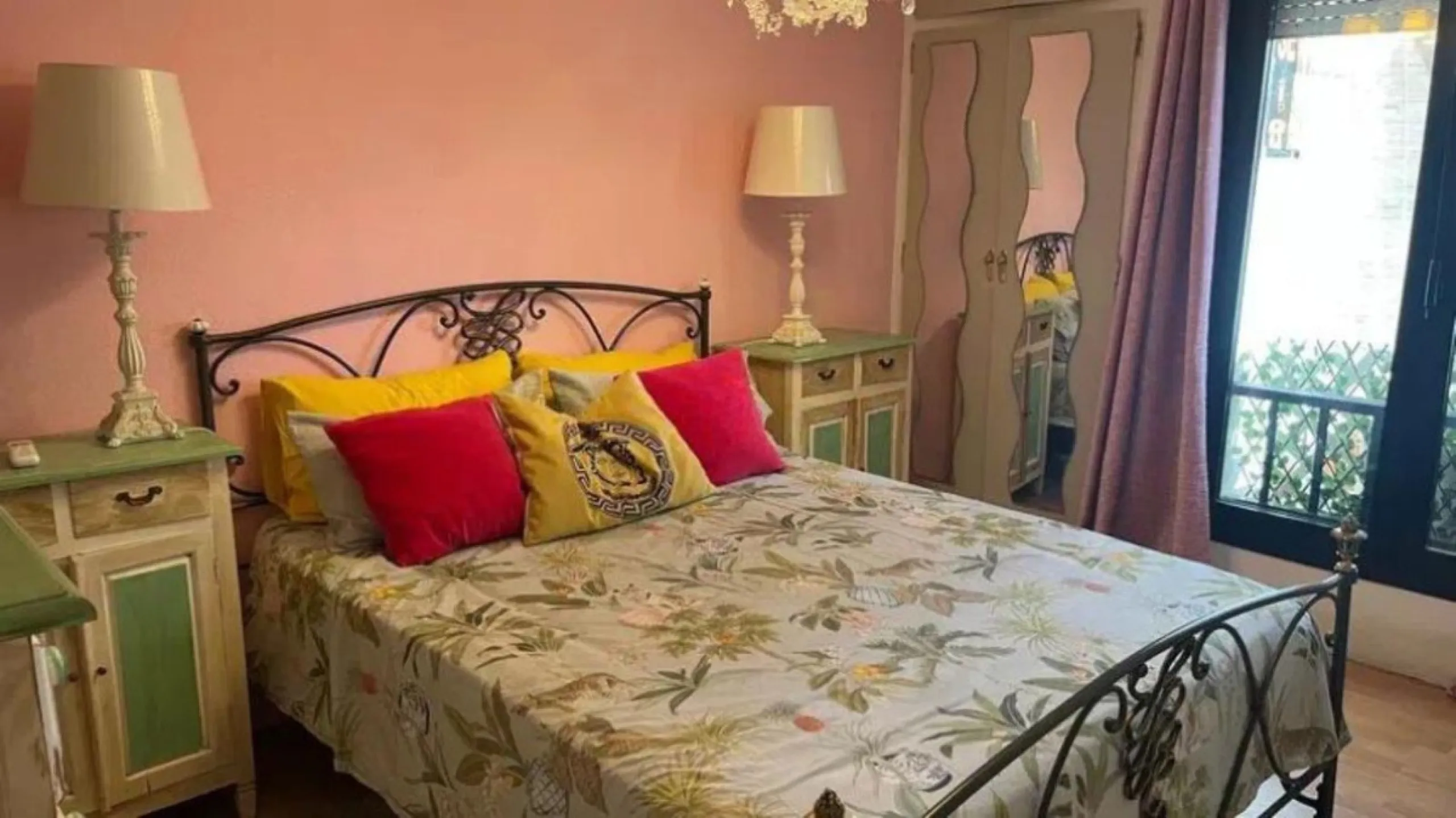 Beautiful home just a step away from Puerto Banus and the beach.
