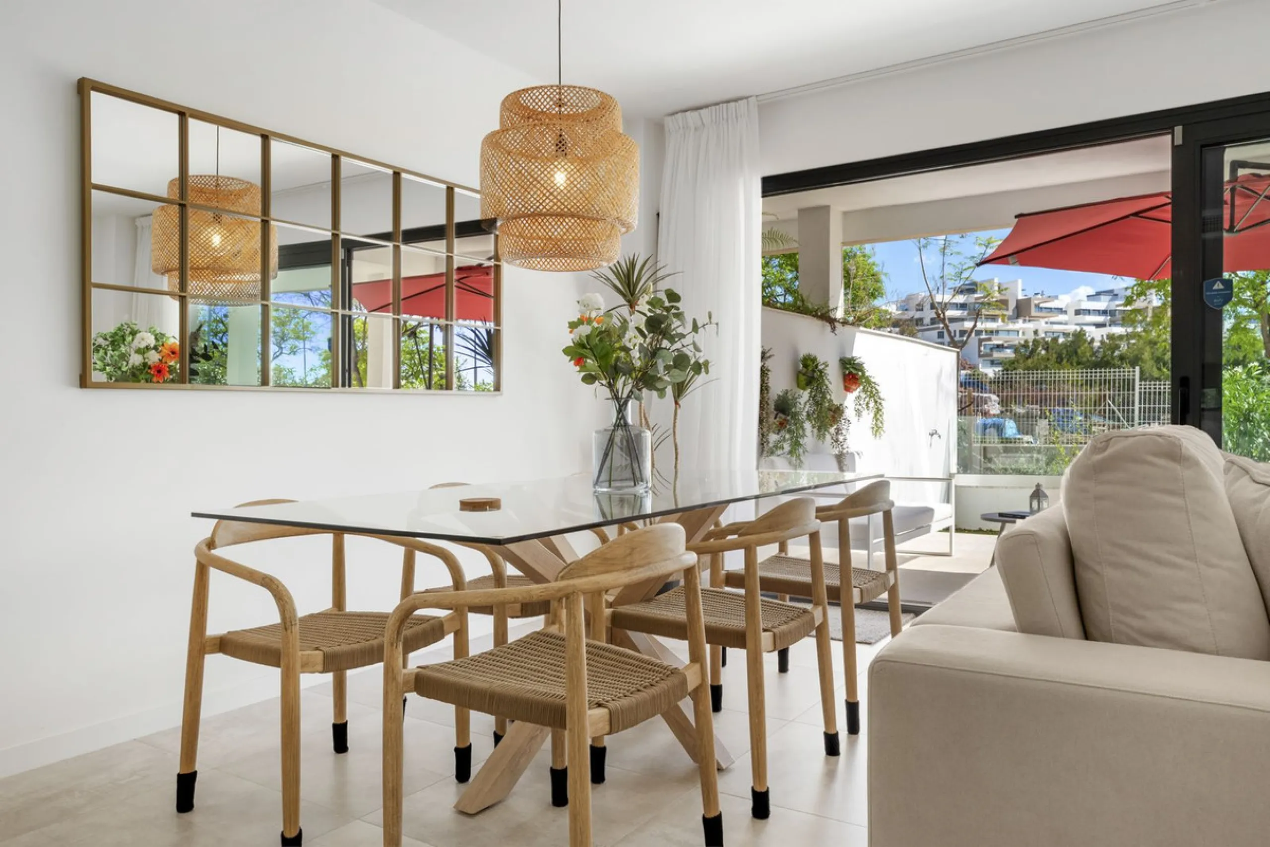 This property introduces a refreshed lifestyle concept in the heart of Estepona, where top-tier quality meets forward-thinking, contemporary design..