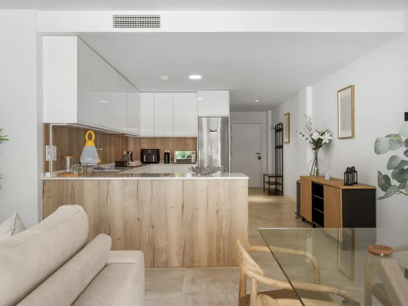 This property introduces a refreshed lifestyle concept in the heart of Estepona, where top-tier quality meets forward-thinking, contemporary design..