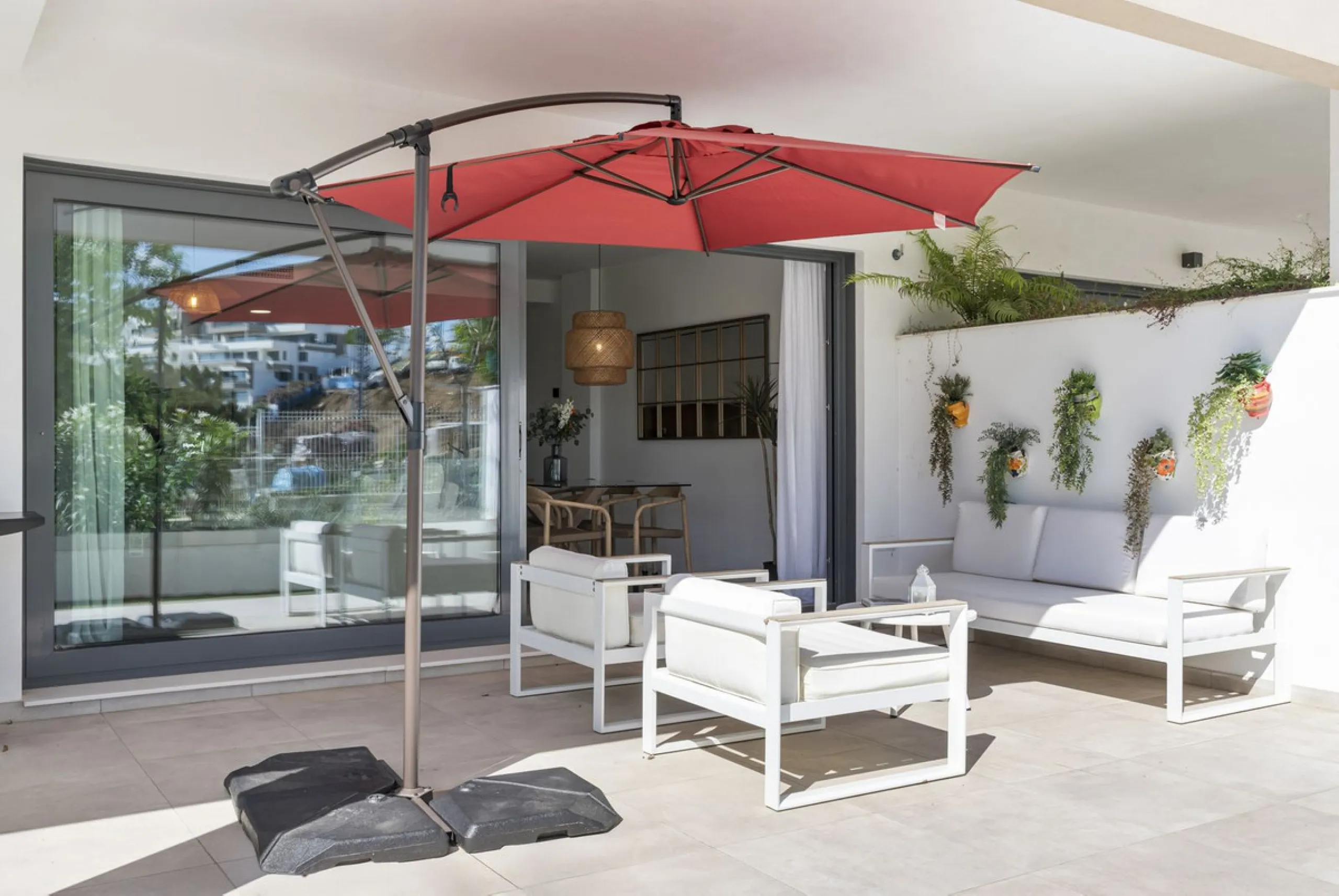 This property introduces a refreshed lifestyle concept in the heart of Estepona, where top-tier quality meets forward-thinking, contemporary design..
