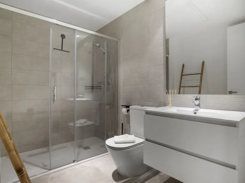 This property introduces a refreshed lifestyle concept in the heart of Estepona, where top-tier quality meets forward-thinking, contemporary design..