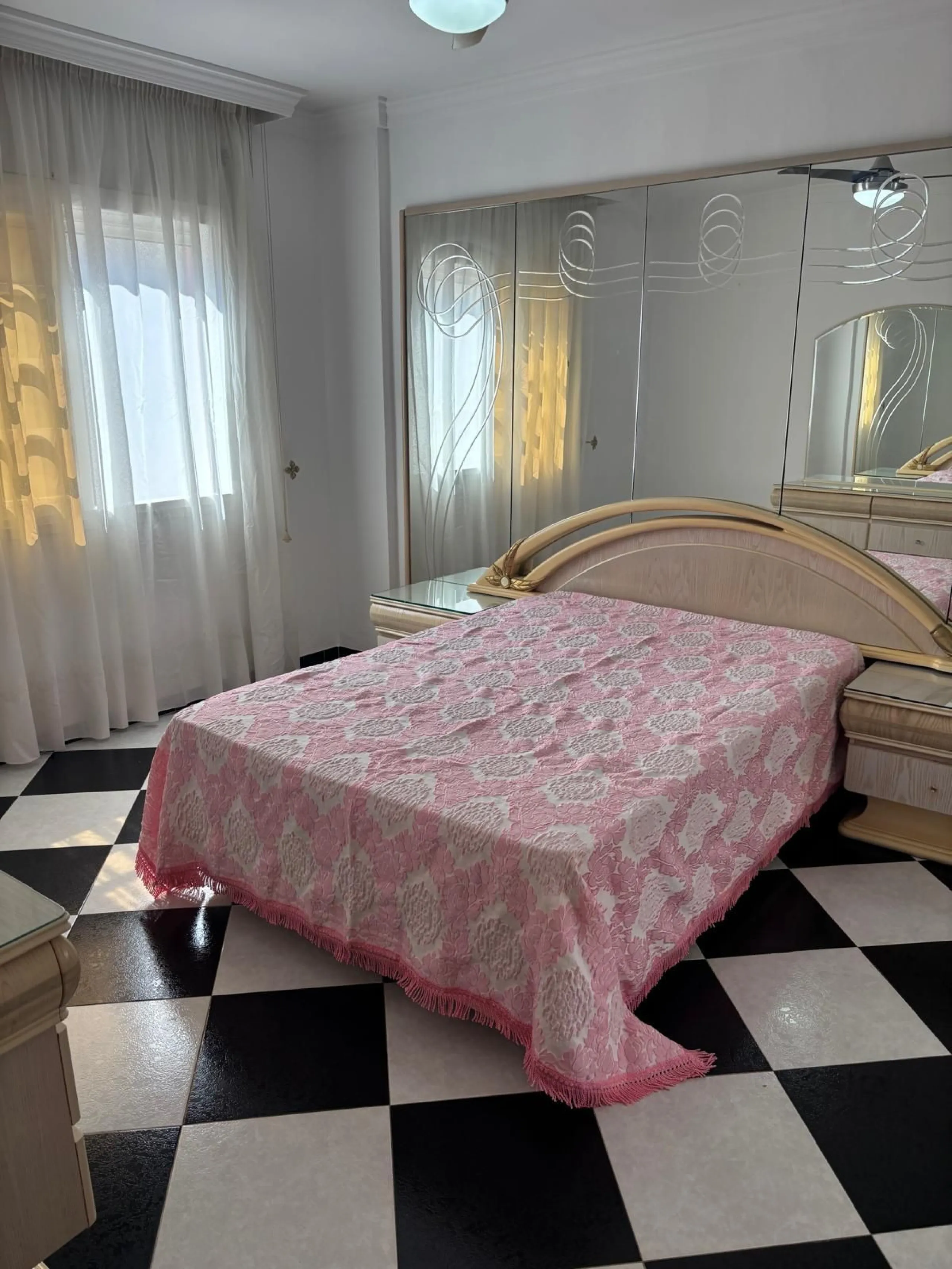 Charming Townhouse in Estepona**