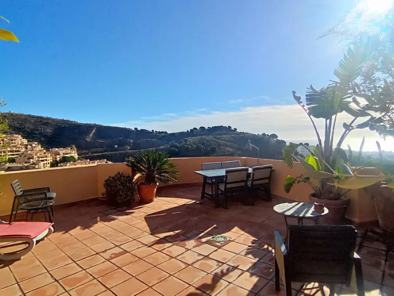 Stunning terraces with sea and mountain views. Over 60 square meters of covered and uncovered terraces. Immaculate two-story penthouse. Built-in interior staircase provides access to the upper level. The ground floor comprises two bedrooms and two full ba