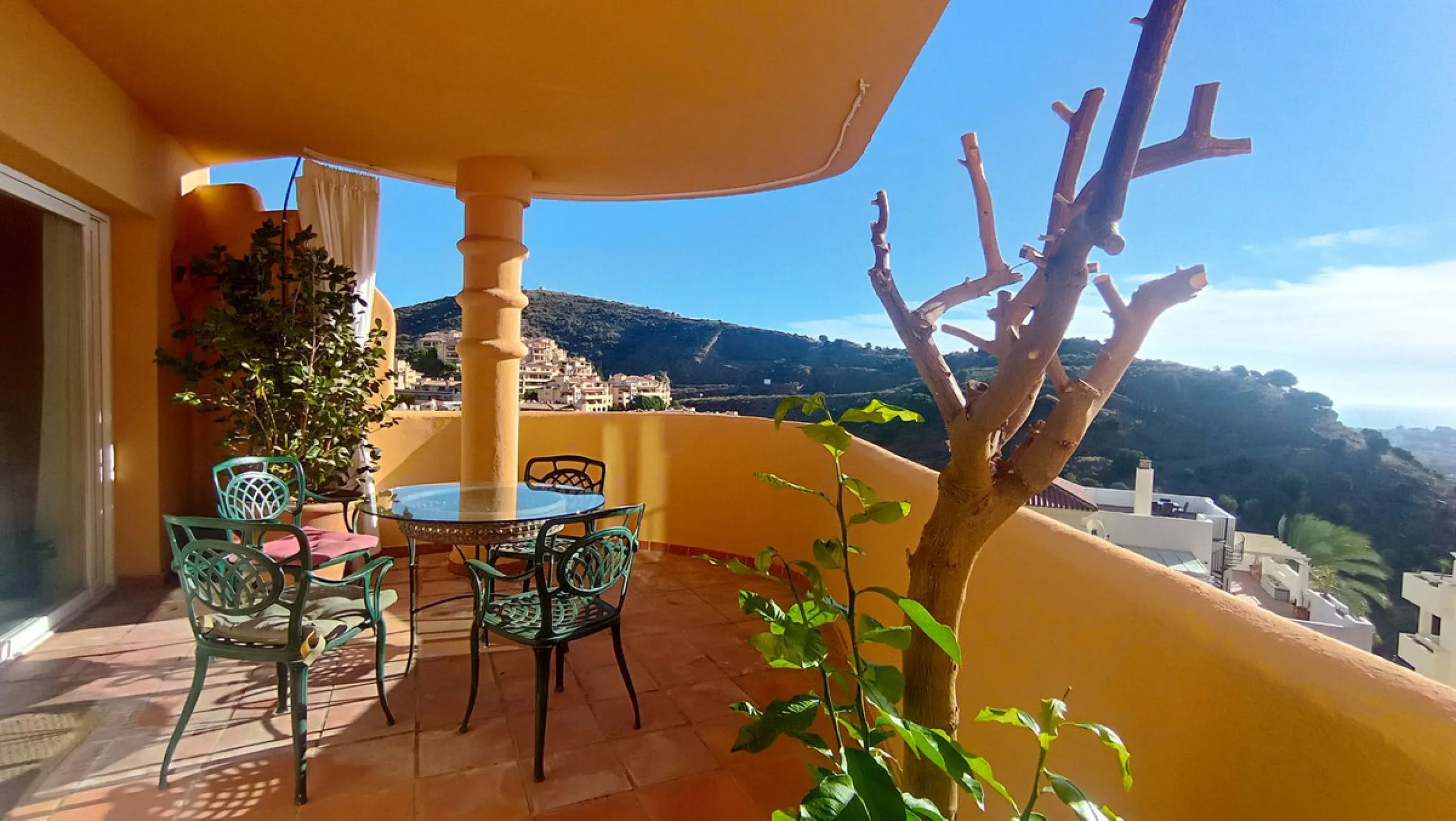 Stunning terraces with sea and mountain views. Over 60 square meters of covered and uncovered terraces. Immaculate two-story penthouse. Built-in interior staircase provides access to the upper level. The ground floor comprises two bedrooms and two full ba