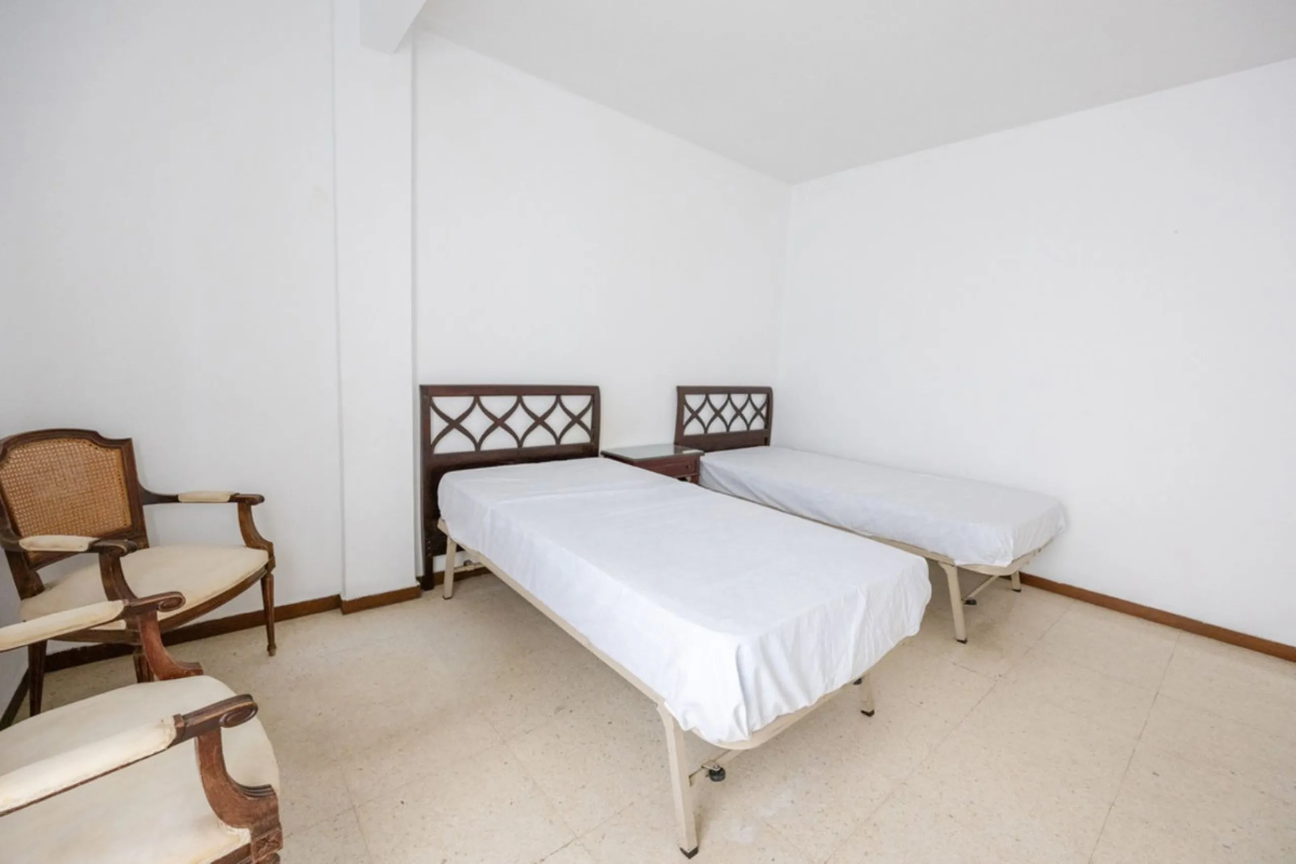 Middle Floor Apartment, Marbella, Costa del Sol.