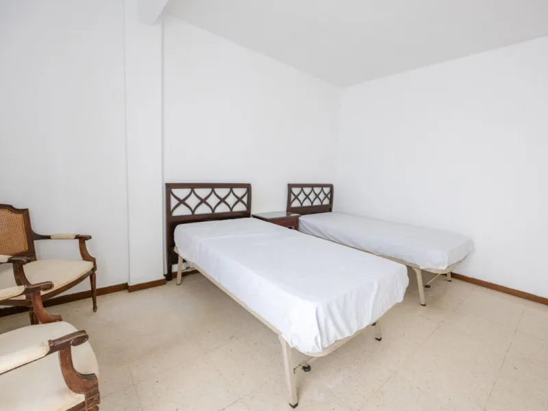 Middle Floor Apartment, Marbella, Costa del Sol.