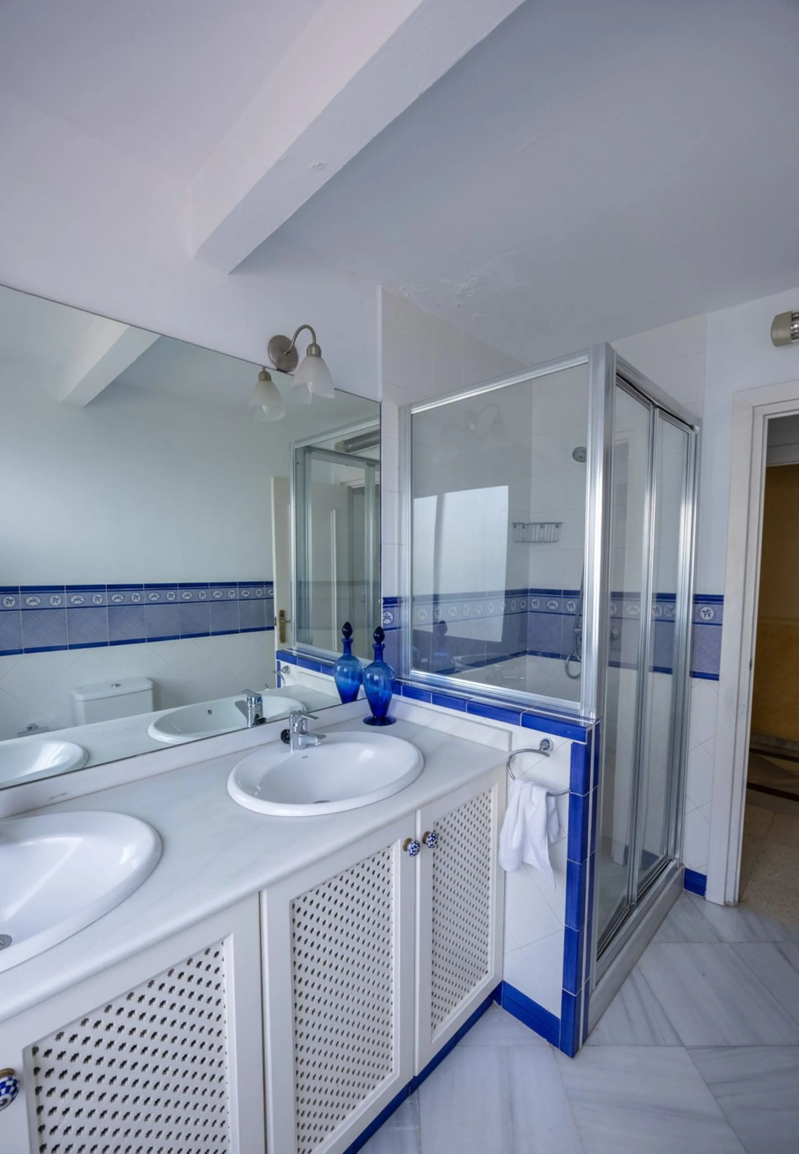 Middle Floor Apartment, Marbella, Costa del Sol.