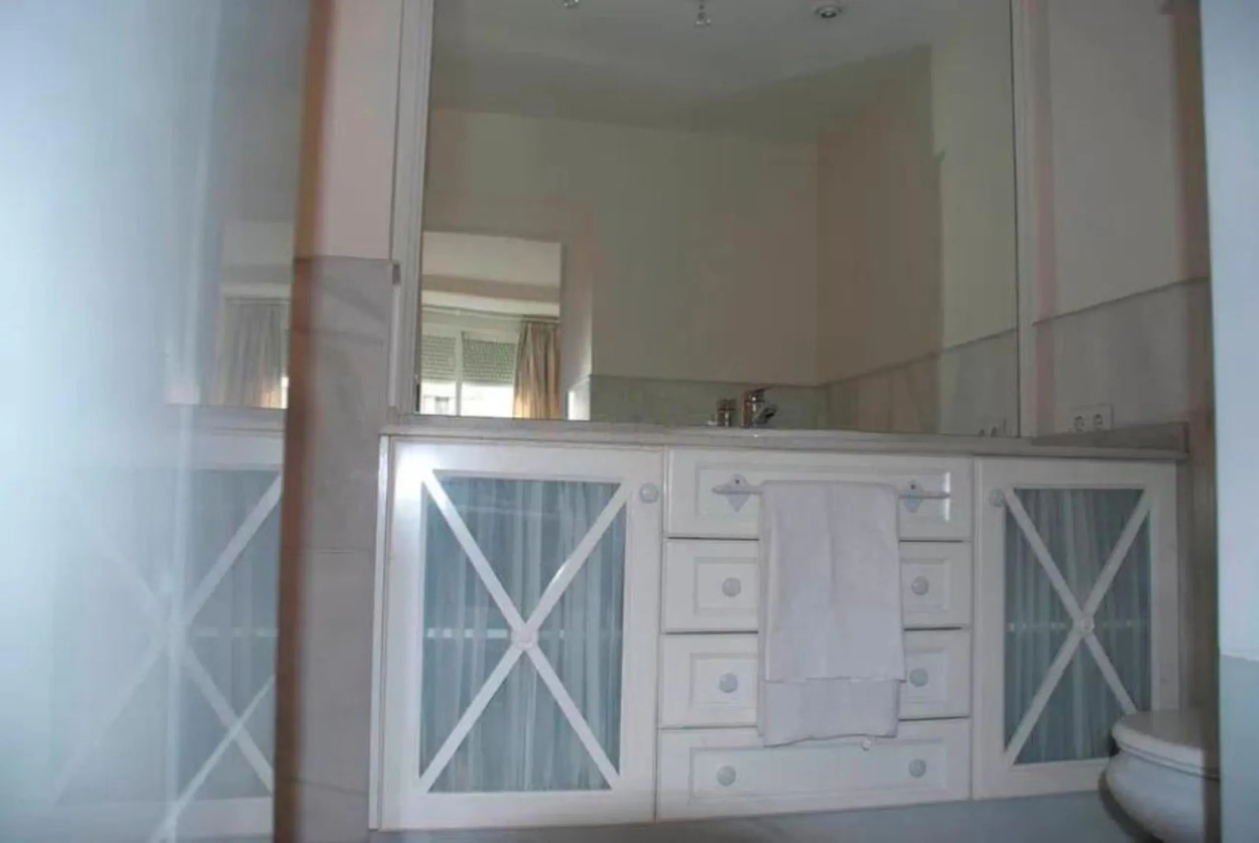 Middle Floor Apartment, Marbella, Costa del Sol.