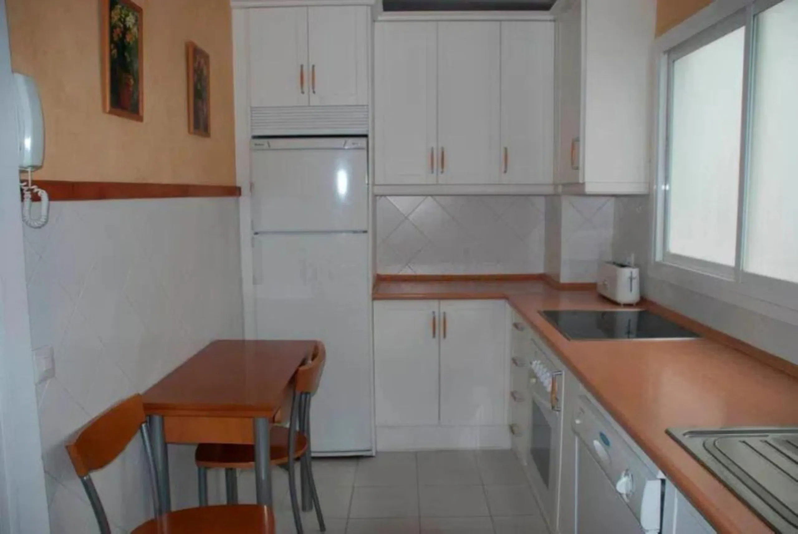 Middle Floor Apartment, Marbella, Costa del Sol.