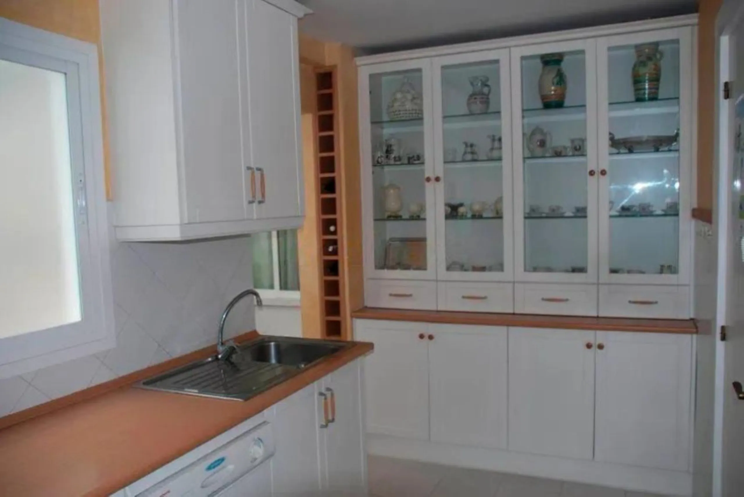 Middle Floor Apartment, Marbella, Costa del Sol.