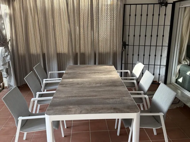 For sale apartment in the "Dama de Noche" complex, located on the ground floor with an underground parking space. It features two bedrooms, two bathrooms, a living room, a large terrace, and a private garden belonging to the apartment.