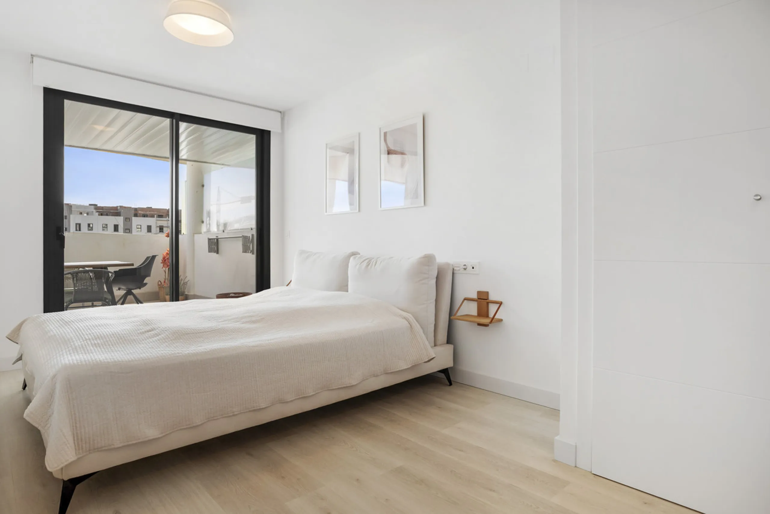 Apartment - Middle Floor Apartment в продаже в Mijas, Málaga. В доме 2 спален и 2 ванных комнат. Площадь дома 115 м²