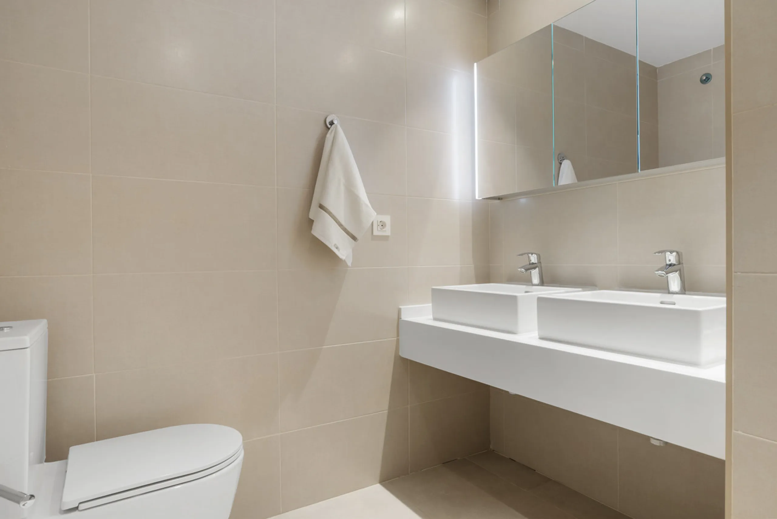 Apartment - Middle Floor Apartment в продаже в Mijas, Málaga. В доме 2 спален и 2 ванных комнат. Площадь дома 115 м²