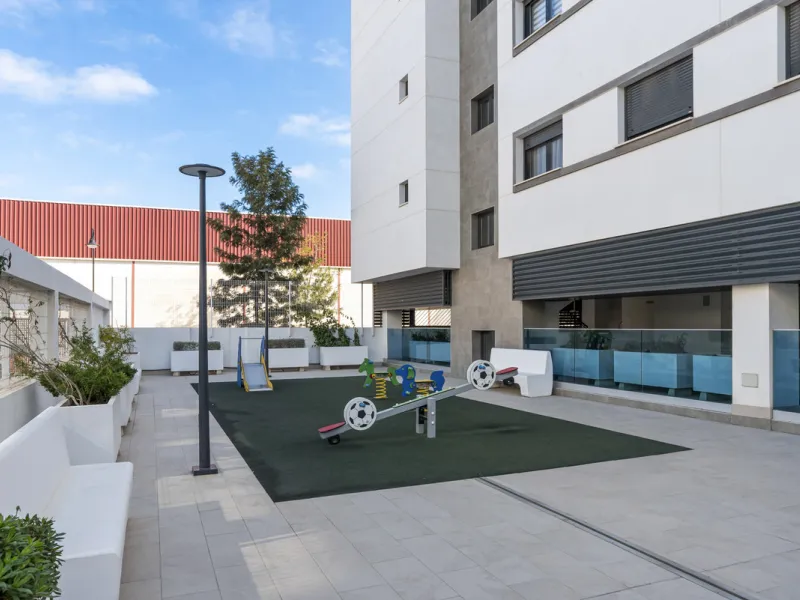 Apartment - Middle Floor Apartment в продаже в Mijas, Málaga. В доме 2 спален и 2 ванных комнат. Площадь дома 115 м²