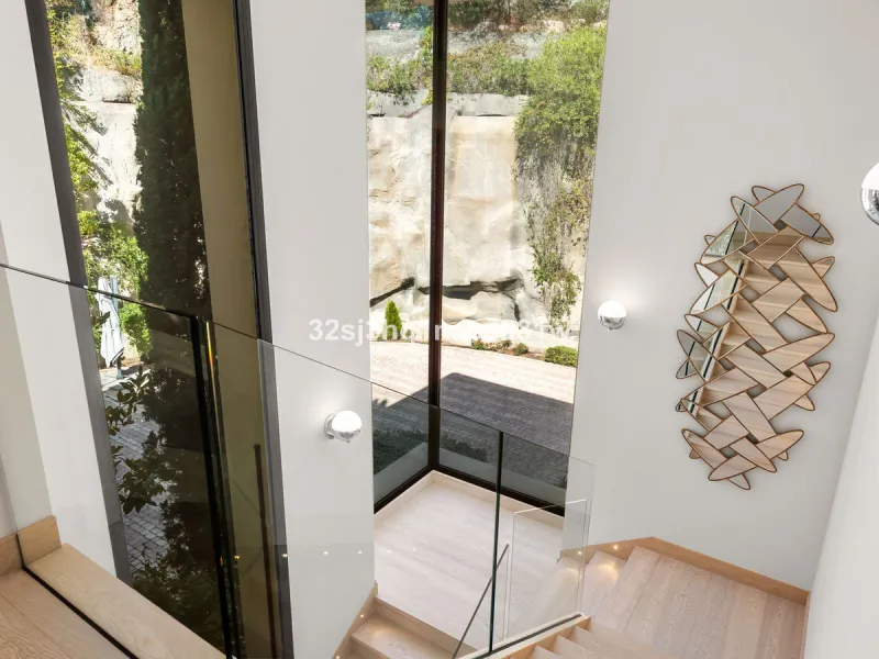 Sole Agency - Exclusive Listing