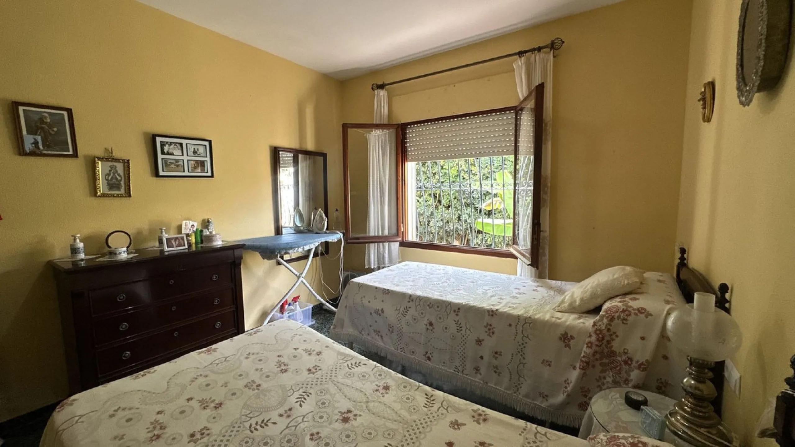 House - Detached Villa в продаже в Rincón de la Victoria, Málaga. В доме 4 спален и 2 ванных комнат. Площадь дома 182 м². Площадь участка 750 м²