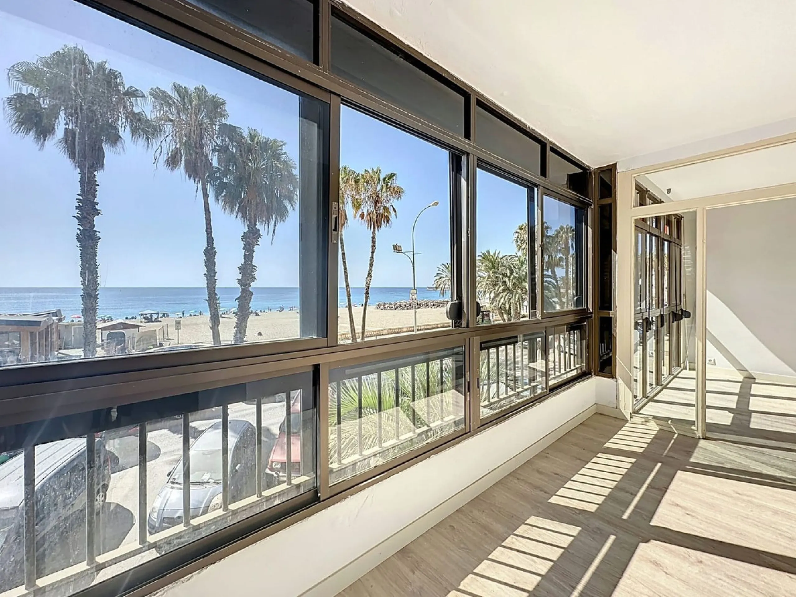 Apartment - Middle Floor Apartment в продаже в Málaga, Málaga. В доме 2 спален и 1 ванных комнат. Площадь дома 75 м²