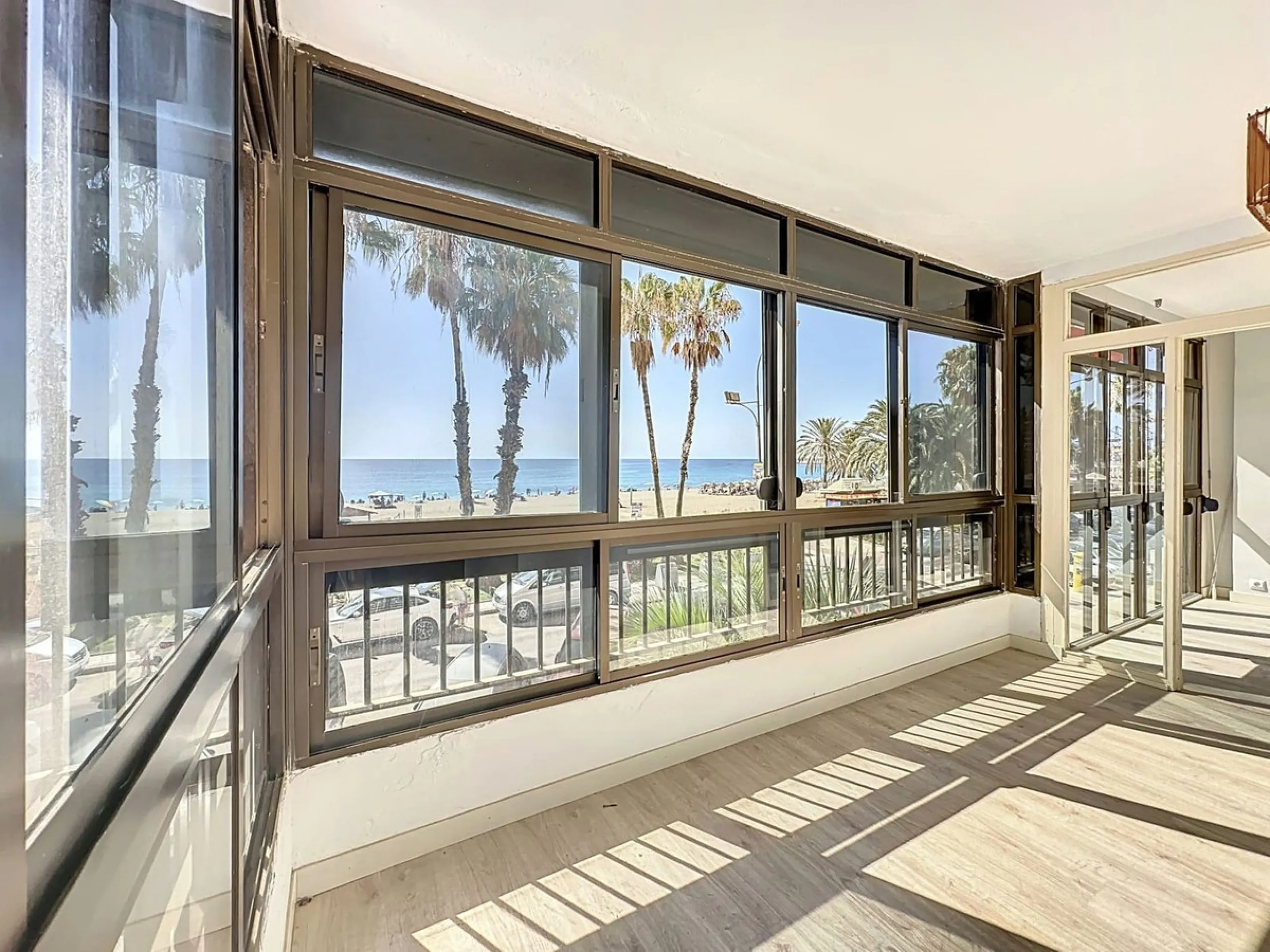 Apartment - Middle Floor Apartment в продаже в Málaga, Málaga. В доме 2 спален и 1 ванных комнат. Площадь дома 75 м²
