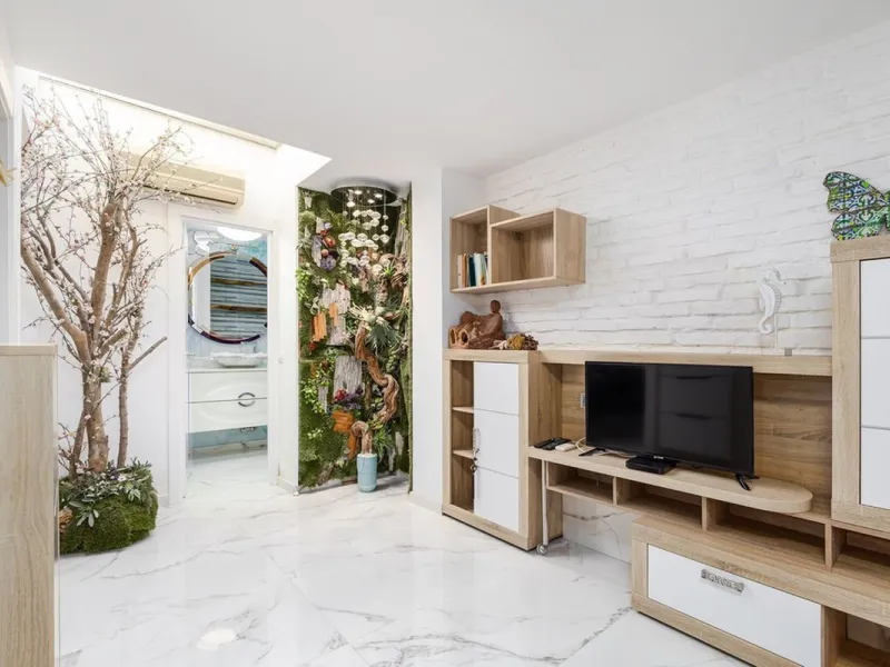 House - Townhouse в продаже в Málaga, Málaga. В доме 3 спален и 2 ванных комнат. Площадь дома 80 м²