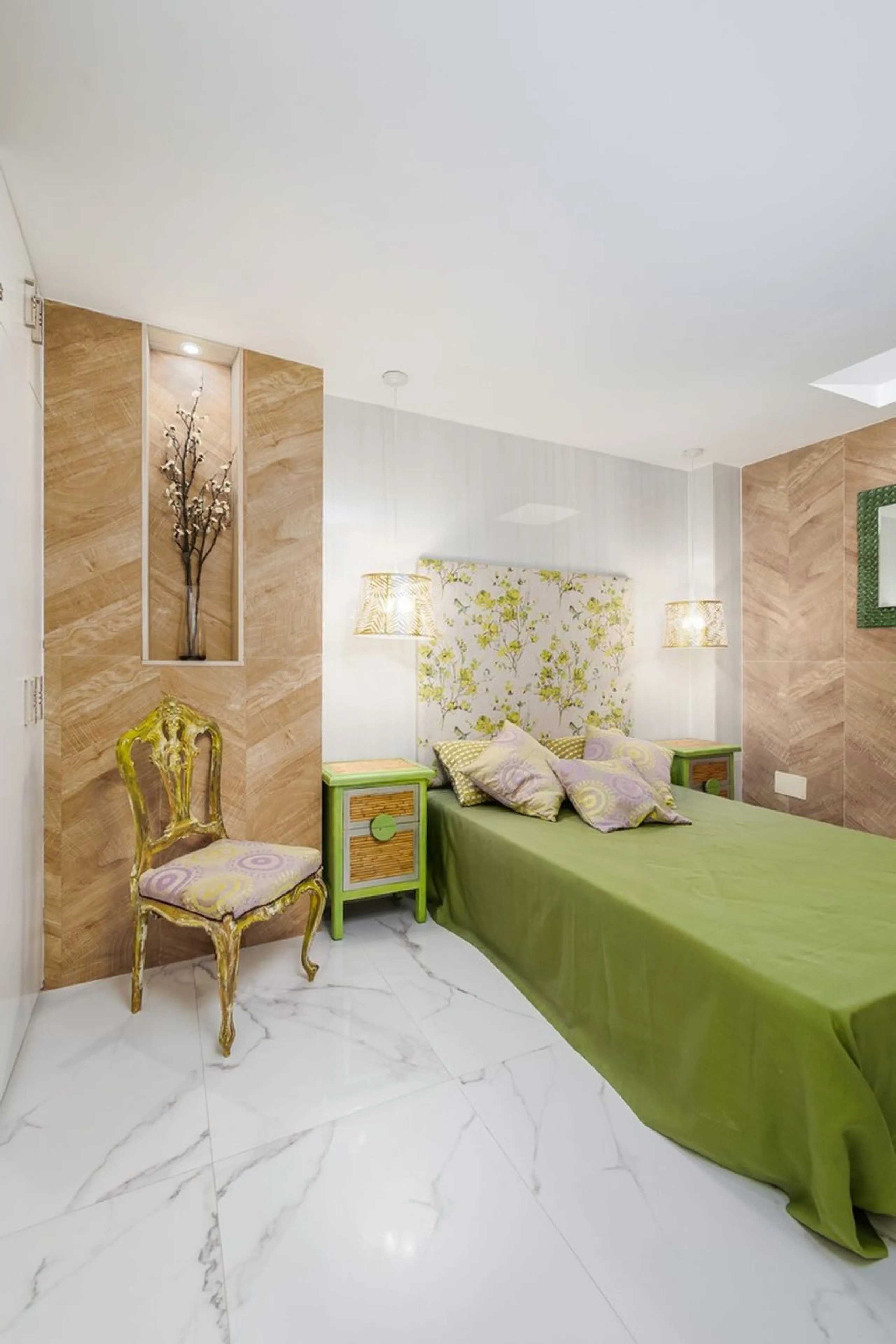 House - Townhouse в продаже в Málaga, Málaga. В доме 3 спален и 2 ванных комнат. Площадь дома 80 м²