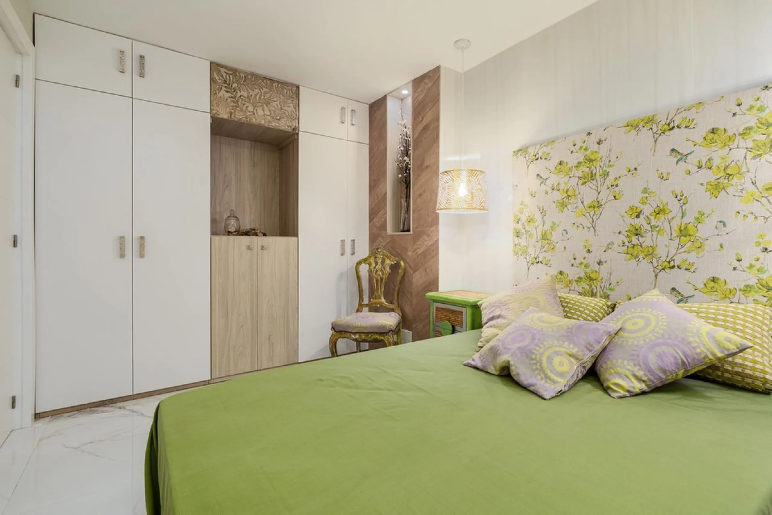 House - Townhouse в продаже в Málaga, Málaga. В доме 3 спален и 2 ванных комнат. Площадь дома 80 м²