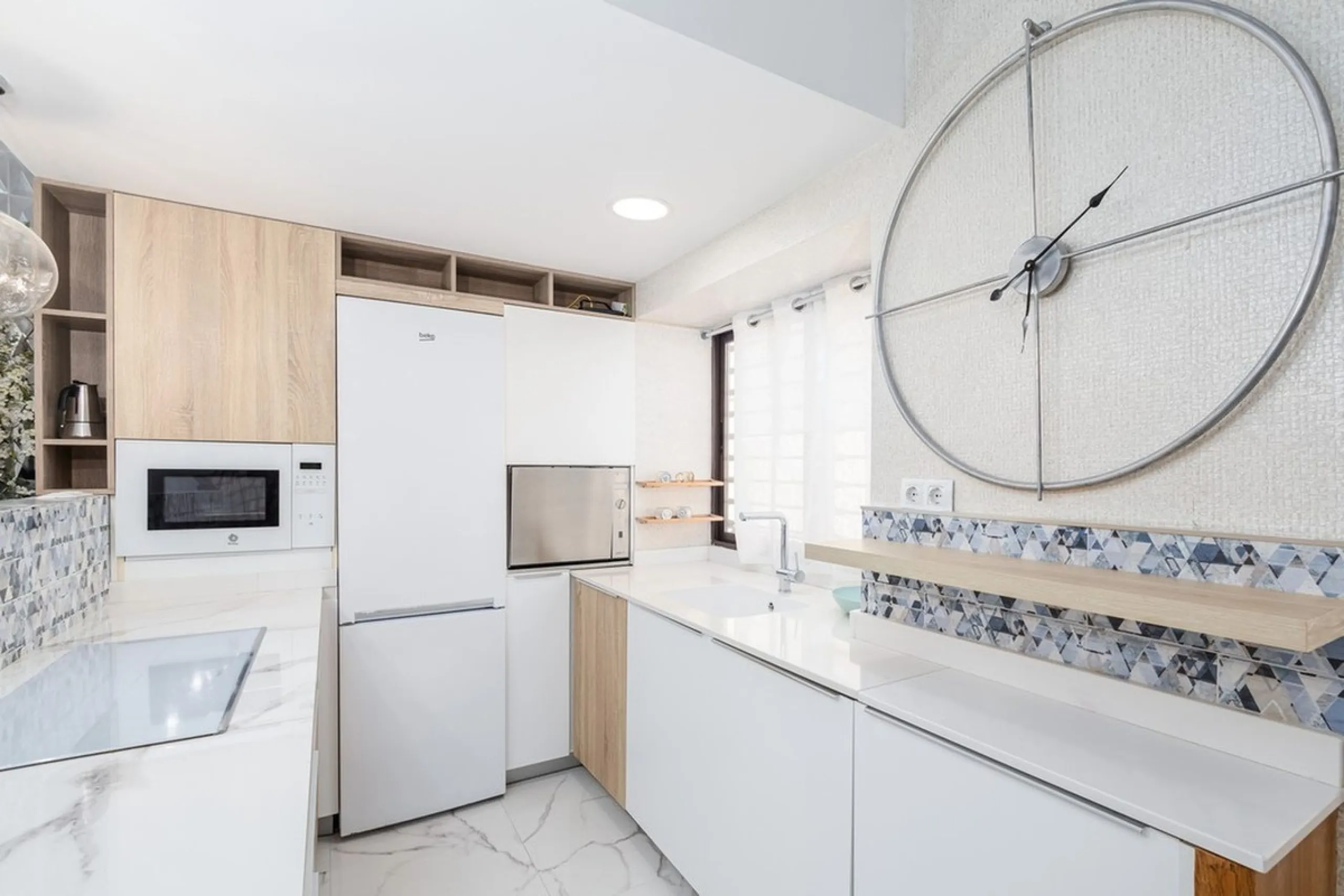 House - Townhouse в продаже в Málaga, Málaga. В доме 3 спален и 2 ванных комнат. Площадь дома 80 м²