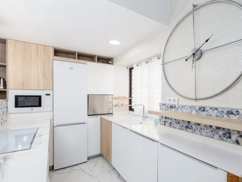 House - Townhouse в продаже в Málaga, Málaga. В доме 3 спален и 2 ванных комнат. Площадь дома 80 м²