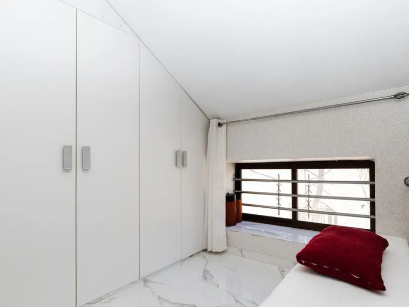 House - Townhouse в продаже в Málaga, Málaga. В доме 3 спален и 2 ванных комнат. Площадь дома 80 м²