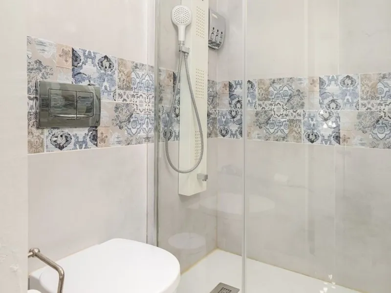 House - Townhouse в продаже в Málaga, Málaga. В доме 3 спален и 2 ванных комнат. Площадь дома 80 м²