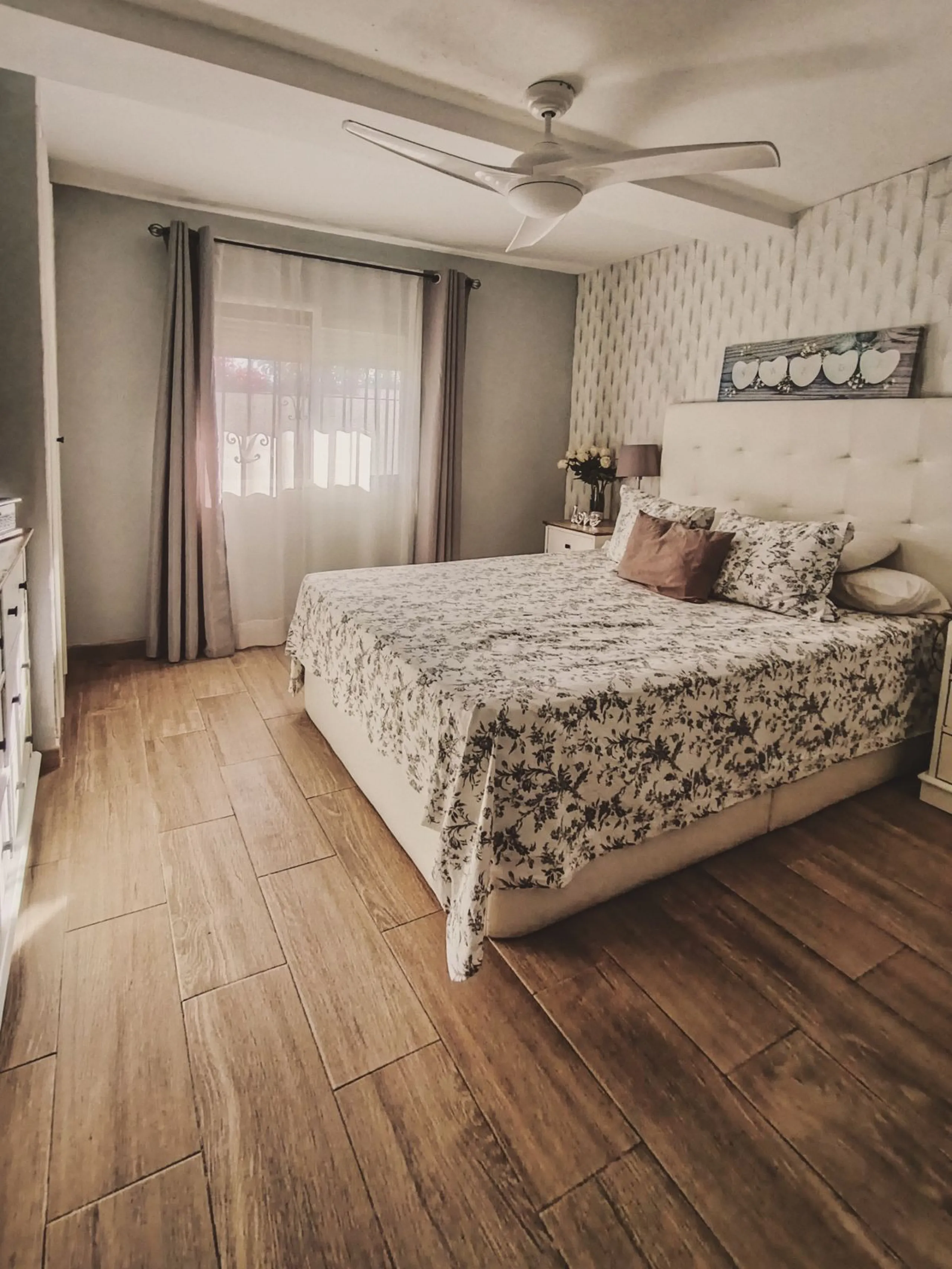 House - Semi-Detached House в продаже в Marbella, Málaga. В доме 3 спален и 1 ванных комнат. Площадь дома 168 м²