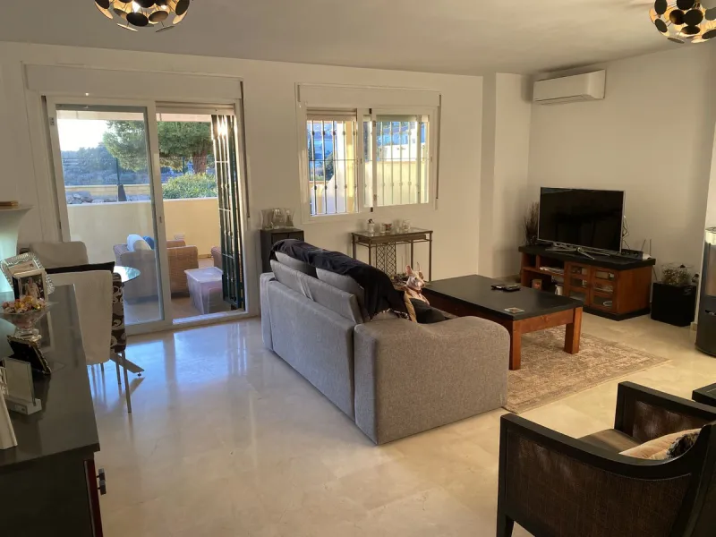 FIRST TIME ON THE MARKET FOR MANY YEARS. A FABULOUS OPPORTUNITY TO ACQUIRE A SPACIOUS, VERY WELL PRESENTED, GROUND FLOOR APARTMENT IN WHAT IS WIDELY CONSIDERED TO BE ONE OF THE BEST URBANIZATIONS IN MIJAS