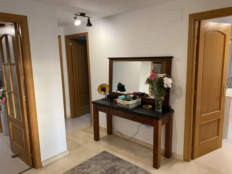 FIRST TIME ON THE MARKET FOR MANY YEARS. A FABULOUS OPPORTUNITY TO ACQUIRE A SPACIOUS, VERY WELL PRESENTED, GROUND FLOOR APARTMENT IN WHAT IS WIDELY CONSIDERED TO BE ONE OF THE BEST URBANIZATIONS IN MIJAS